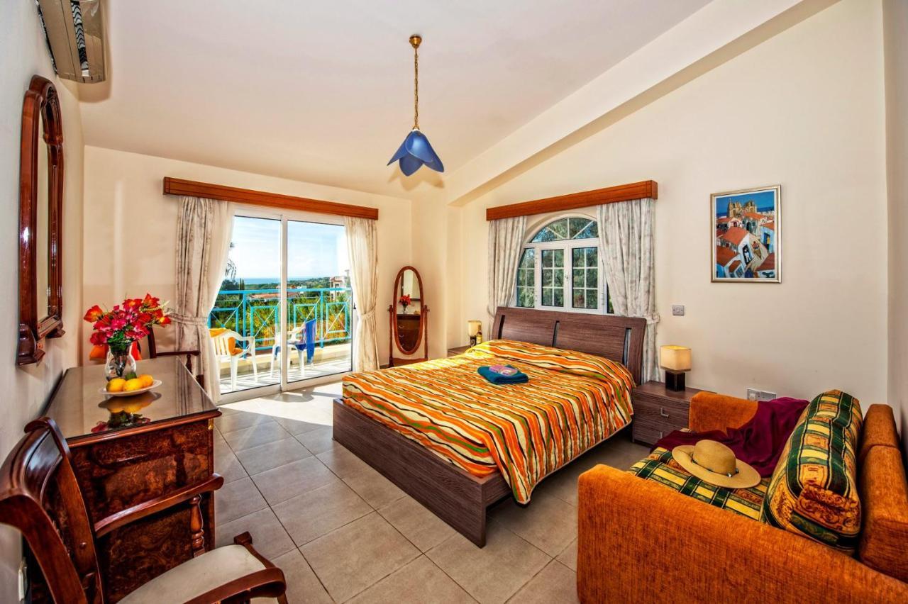 Villa Danae Coral Bay By Villa Plus ペイヤ エクステリア 写真