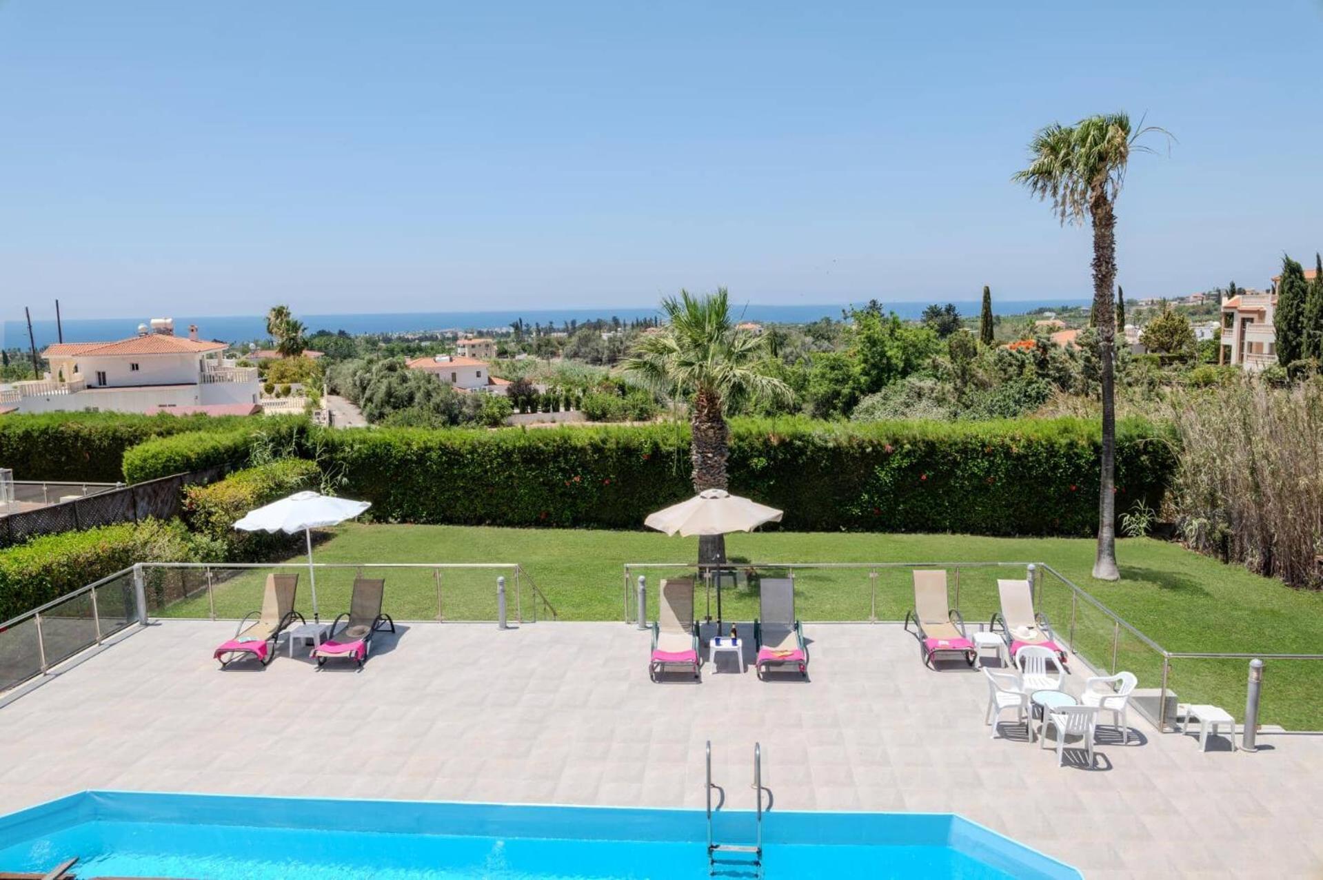 Villa Danae Coral Bay By Villa Plus ペイヤ エクステリア 写真